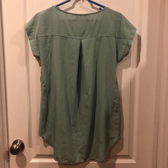 Paisley Ivy Sea Foam Green High Low Tunic Shirt - Picture 6 of 6